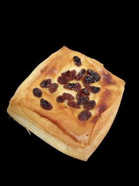 FEUILLETE AUX RAISINS