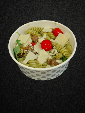 SALADE PÂTE PESTO