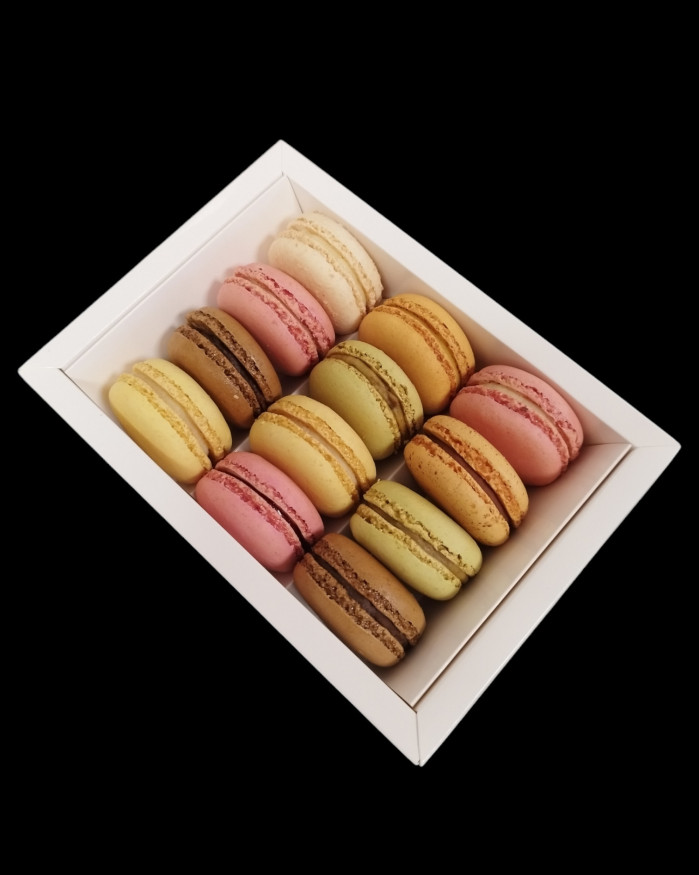 MACARONS COFFRET 12P