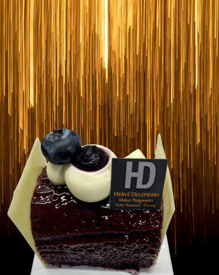 BUCHETTE BLUE VELVET